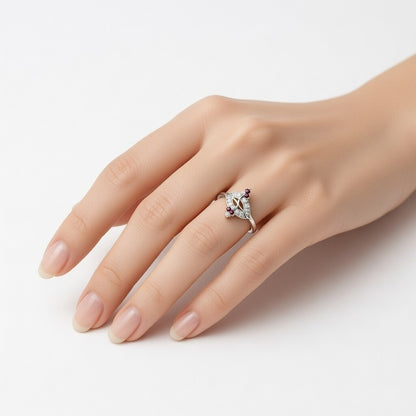 Ruby Lips Kiss Ring - Bold Passion Statement
